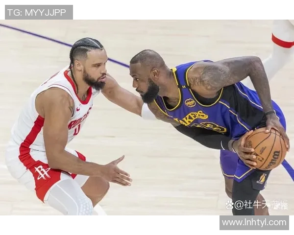 开拓者与小牛激战正酣双方争夺季后赛席位的关键对决即将上演